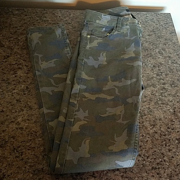 H&M Pants - H&M camp pants